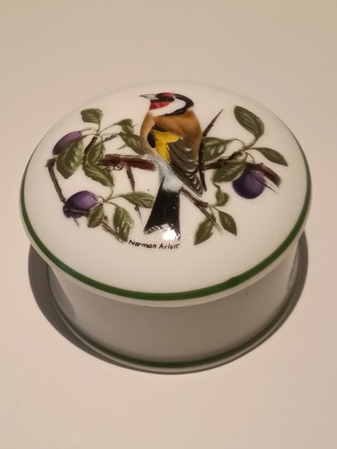 Crown staffordshire small - crown,