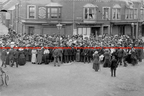 F004621 high street menai - high,