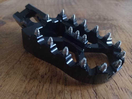 Wide foot pegs ktm husqvarna - pegs,