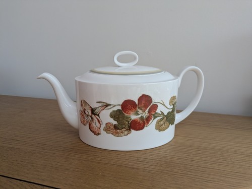 Wedgwood susie cooper teapot - wedgwood,