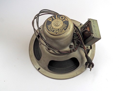 Vintage speaker pilot radio - vintage,