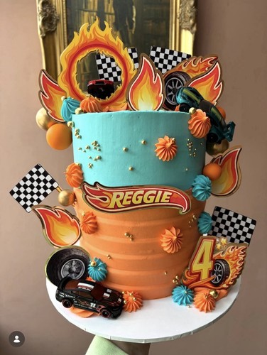 Hot wheels cake topper - hot,