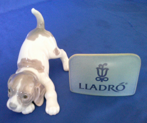 Lladro playful beagle puppy - beagle,