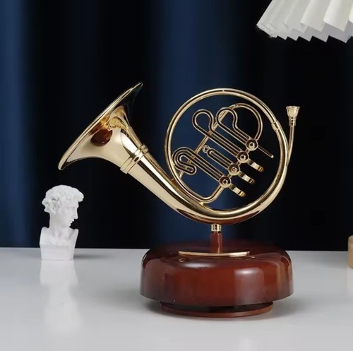 Miniature horn music box - miniature,