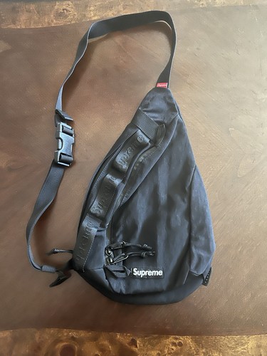 Supreme sling bag fw20 - sling,