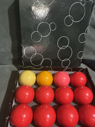 Vintage aramith snooker balls - vintage,