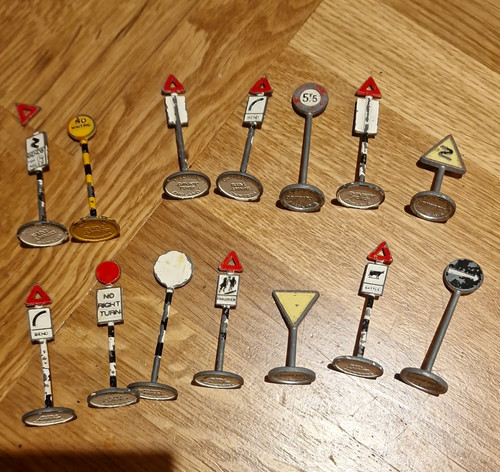 Dinky toys meccanno - toys,