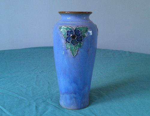 Royal doulton light blue - doulton,