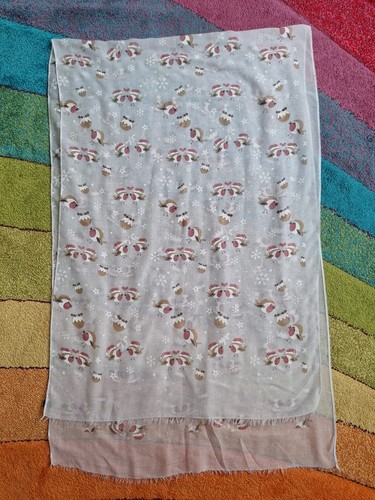 Robin shawl - robin, shawl.