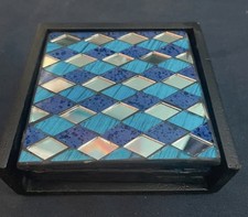 4 decorative coasters