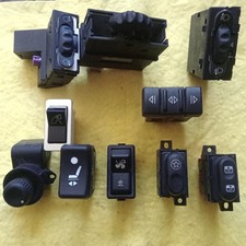 RENAULT  SWITCHES x 1 Clio R5 R12 R16 GT Turbo R4 laguna