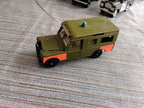 Dinky land rover explosive - dinky,