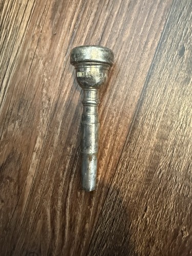 Vincent bach trumpet - 7c,