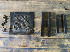 Vintage Metal Decorative Tile Mould/Mold - Fascia/Cornice/Fireplace - Shield #2