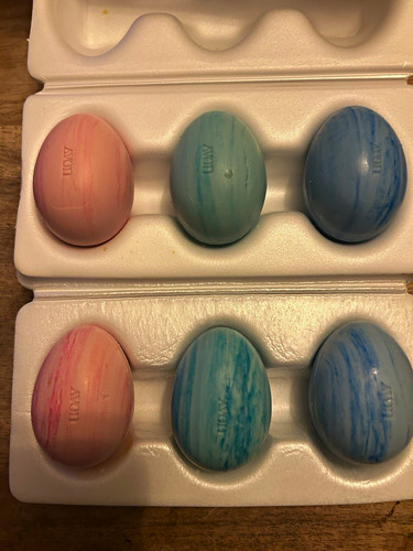 Pair vintage avon easter - vintage,
