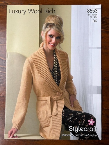 Stylecraft 8553 knitting