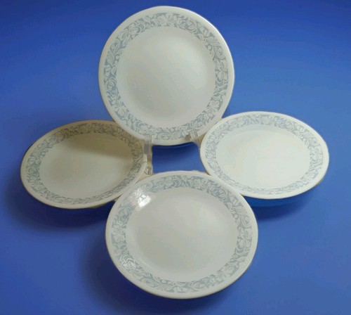 Vtg set corelle sea and - set,