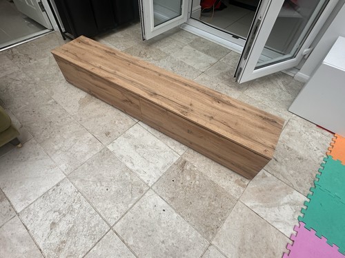 Oak effect stand - /, media
