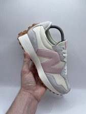 New Balance 327 Trainers -