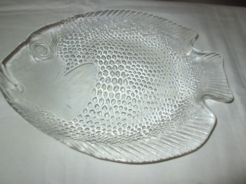 Large glass fish - large,
