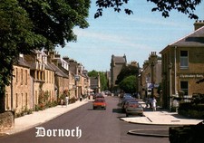 Castle Street, Dornoch, Scotland : Vintage Postcard