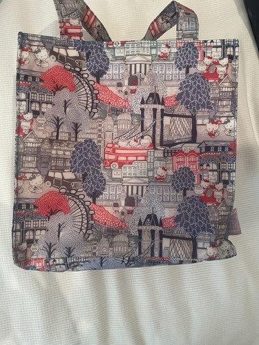 Hello kitty liberty london - hello, x
