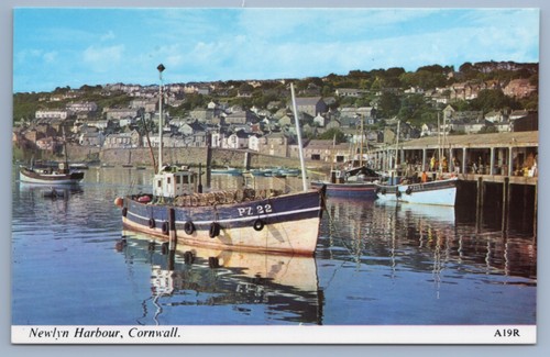 Postcard newlyn harbour - postcard,