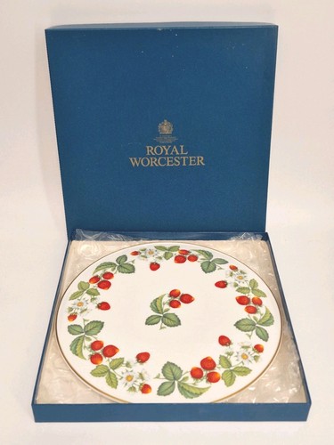 Royal worcester strawberry - royal,