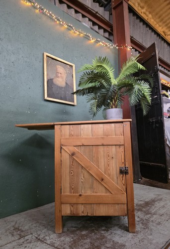 Antique vintage reclaimed pine - reclaimed,