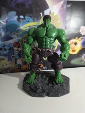 Marvel Diamond Select 9"