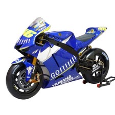 MInichamps 1:12 Yamaha YZRM1