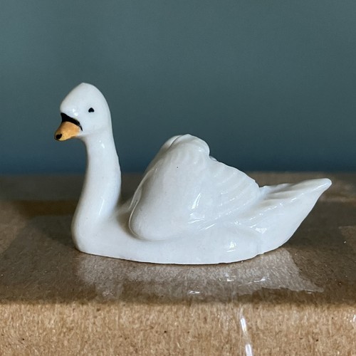 Wade whimsies swan 1959 - wade,