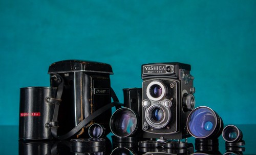 Yashica mat 124 camera - yashica,