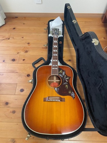 Gibson hummingbird acoustic - gibson,