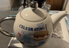 Platinum Jubilee Queen 70