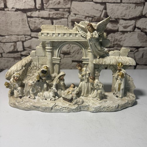 Large vintage style - large, resin