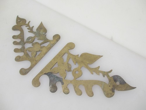 Antique brass brackets ends - brackets,