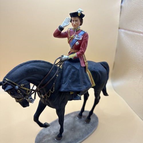 Queen elizabeth trooping - elizabeth,