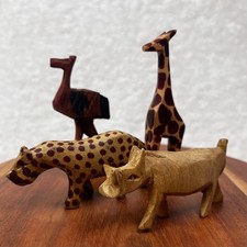 Safari Animals Wooden Hand