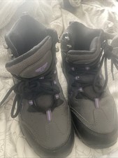 Rivers Walking Boots