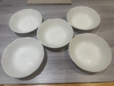 5 Wedgwood Strawberry & Vine