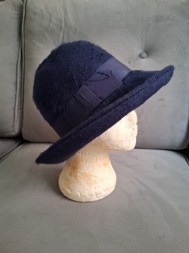 Lady dark blue faux fur - dark,