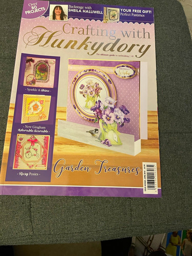 Crafting with hunkydory - crafting,