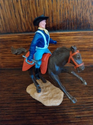 Timpo mounted 7th cavalry - mounted,