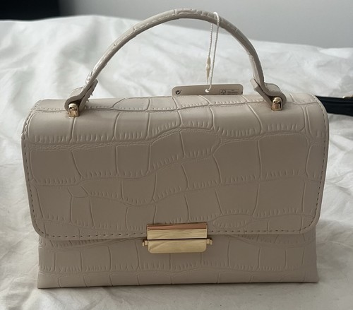 Brand new primark handbag - brand,