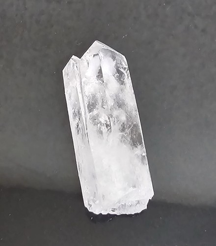 Natural clear quartz raw - natural,