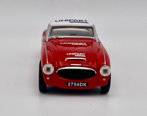 Vanguards scale diecast - 1/43,