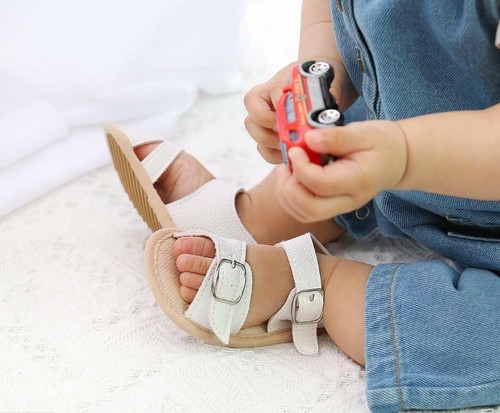 Newborn baby boy girl - boy,