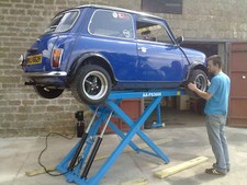 CAR LIFT,  MID RISE, SCISSOR,  MOBILE.   Genuine  AA4C  Certified Model PS3600