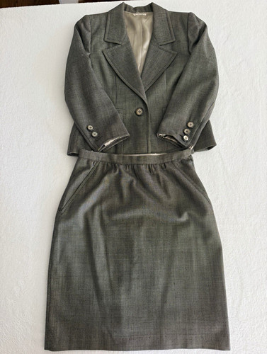 Vintage yves saint - saint, laurent